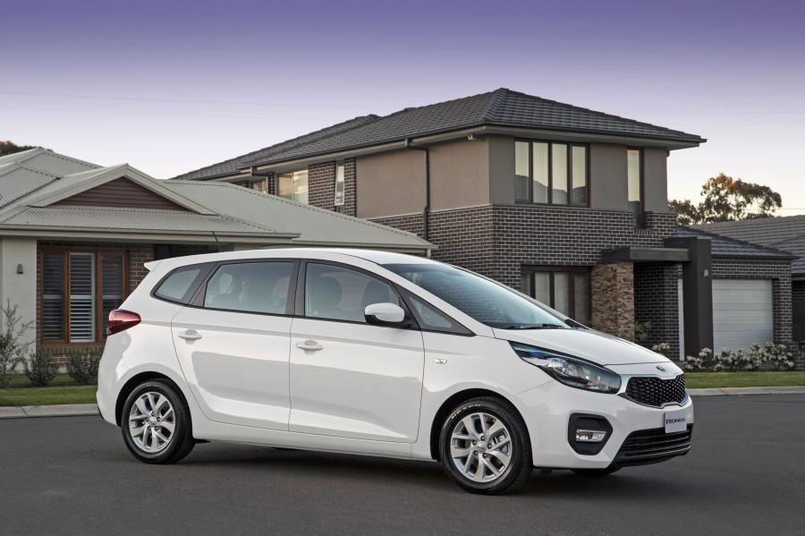  Kia Rondo 2016 года  (AU) (фото 8 из 9)